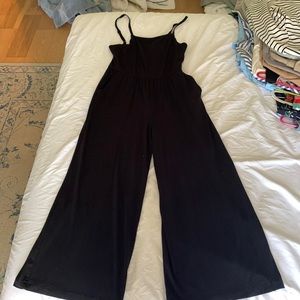 OLD NAVY BLACK JUMPER SIZE SMALL